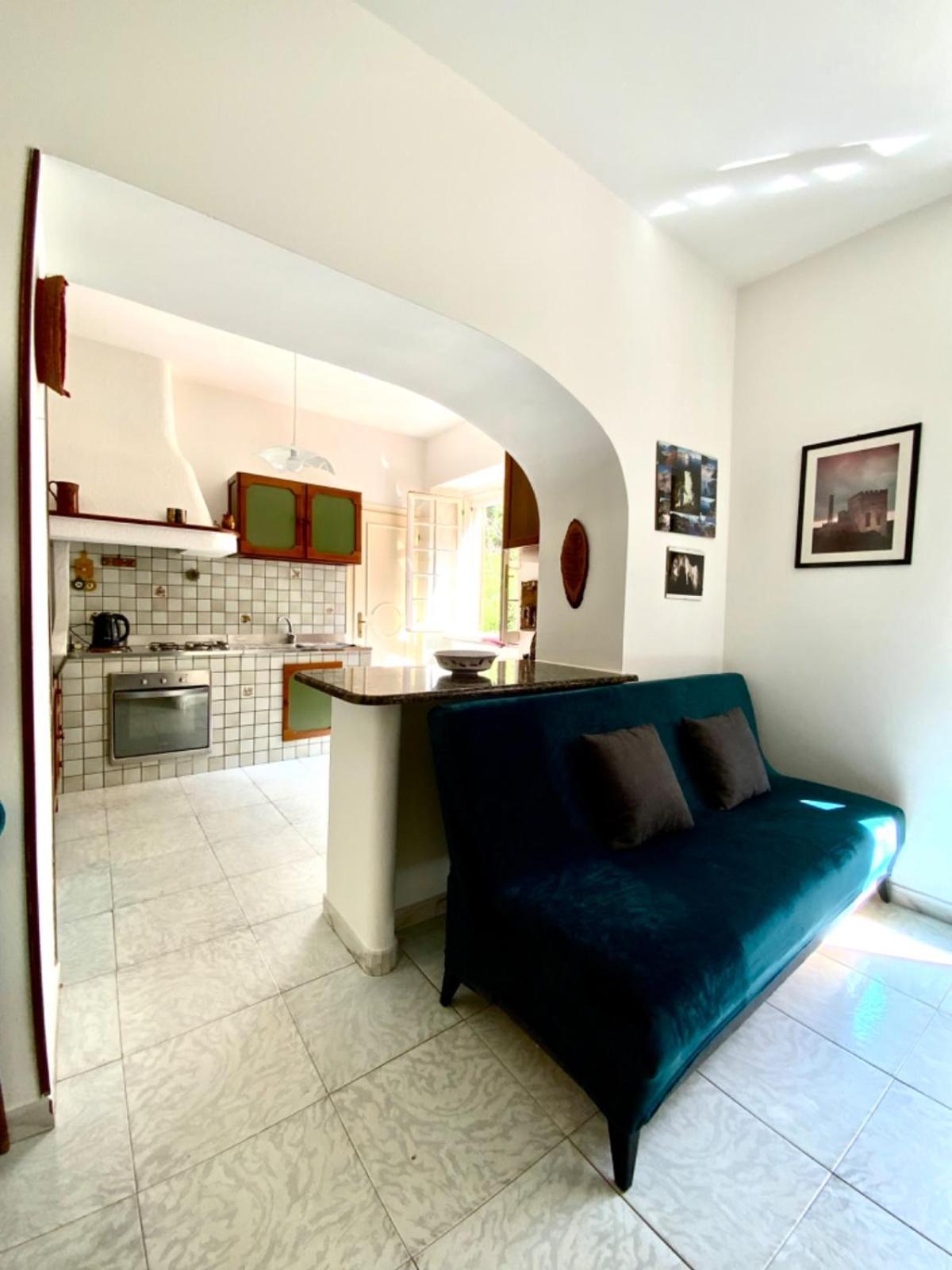 Aragonite Azzurra Casa Vacanza ゴンネーザ エクステリア 写真