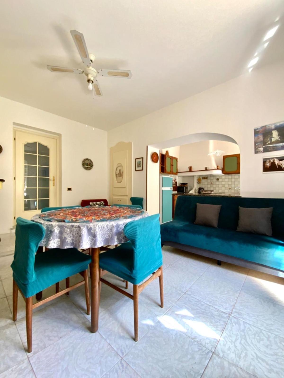 Aragonite Azzurra Casa Vacanza ゴンネーザ エクステリア 写真