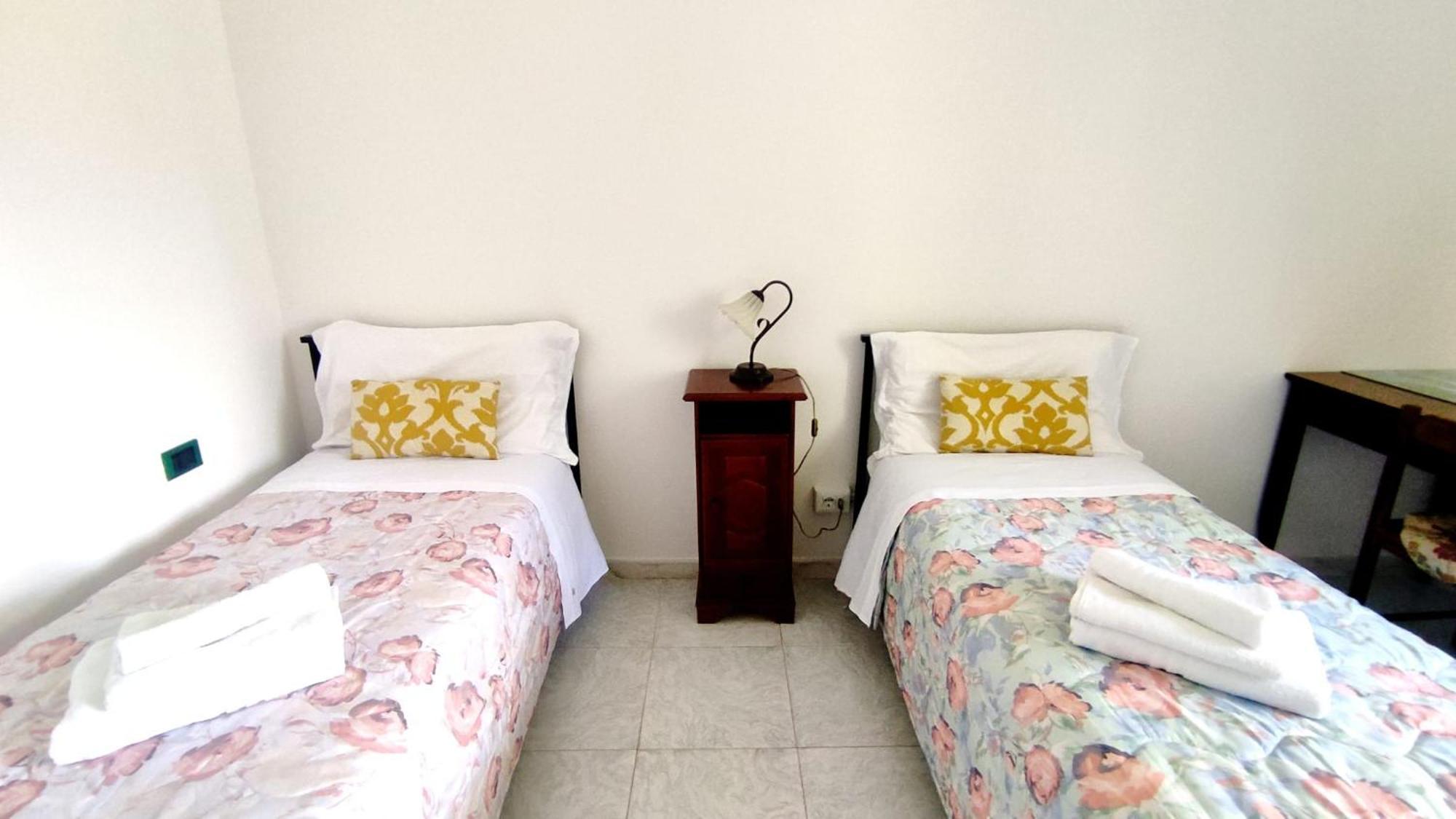 Aragoniteazzurra Casa Vacanza ゴンネーザ エクステリア 写真